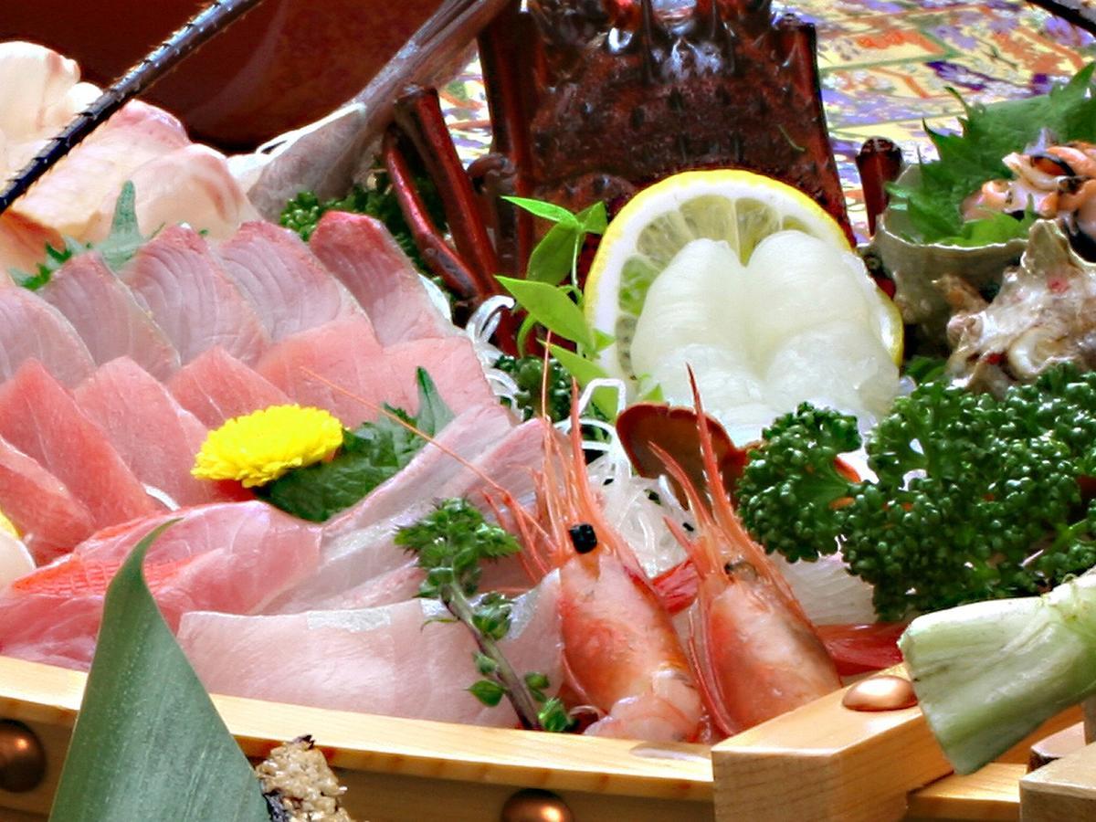 味と湯の宿 ニューとみよし 熱海市 エクステリア 写真