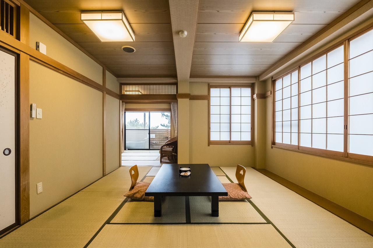 味と湯の宿 ニューとみよし 熱海市 エクステリア 写真