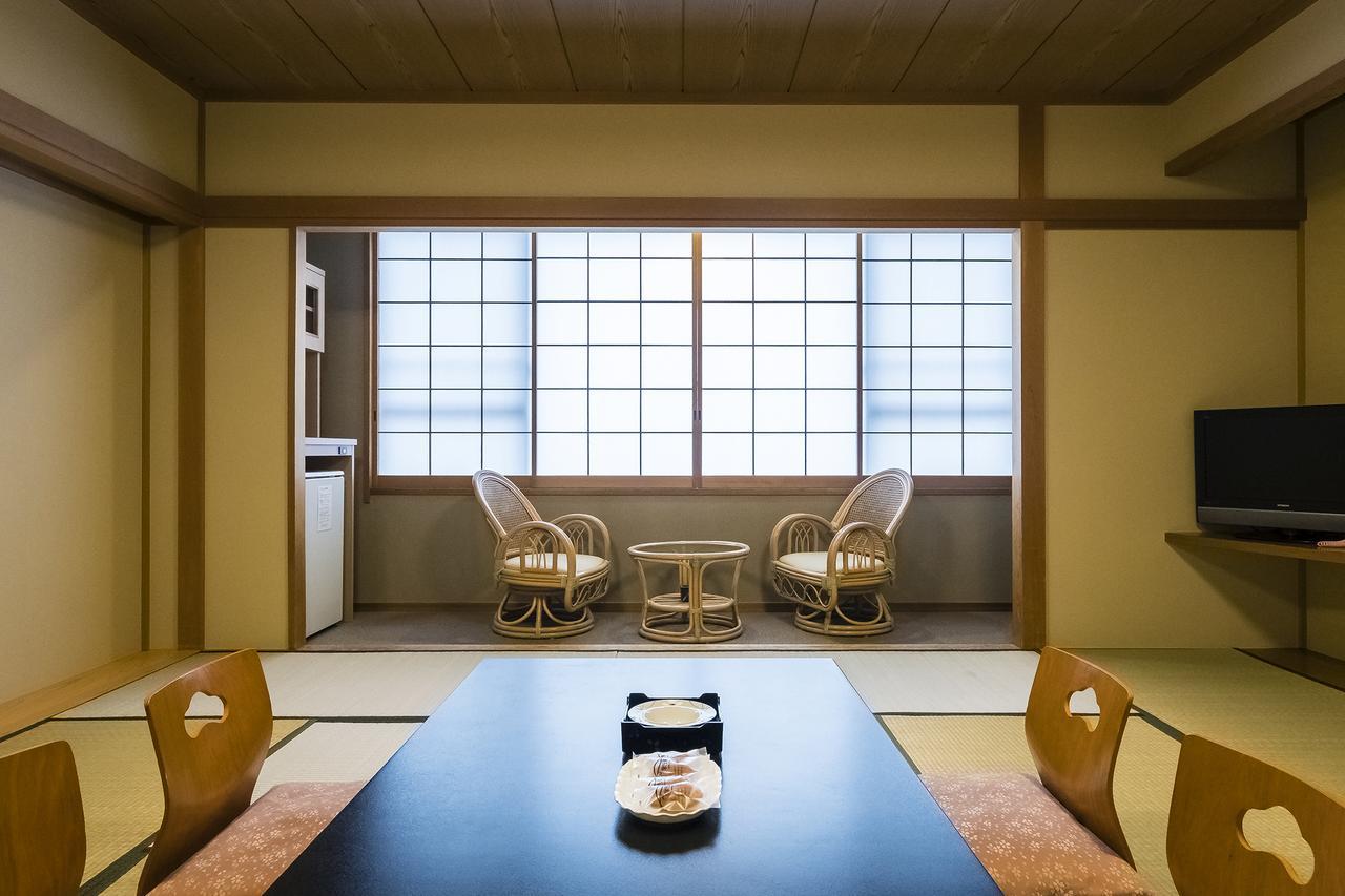 味と湯の宿 ニューとみよし 熱海市 エクステリア 写真