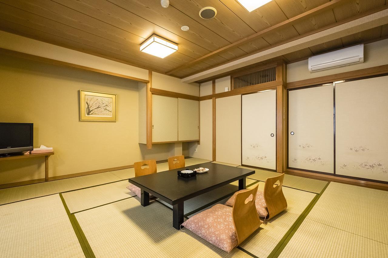 味と湯の宿 ニューとみよし 熱海市 エクステリア 写真